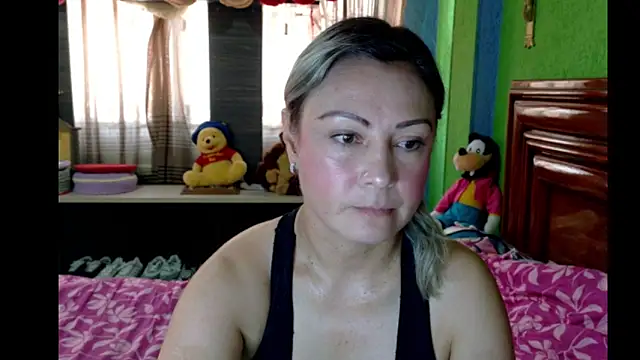  Charlize theron  online show from April 2026 06:12:01 PM