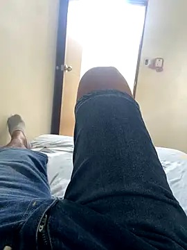 Camilo210520 online show from September 2025 04:40:02 PM