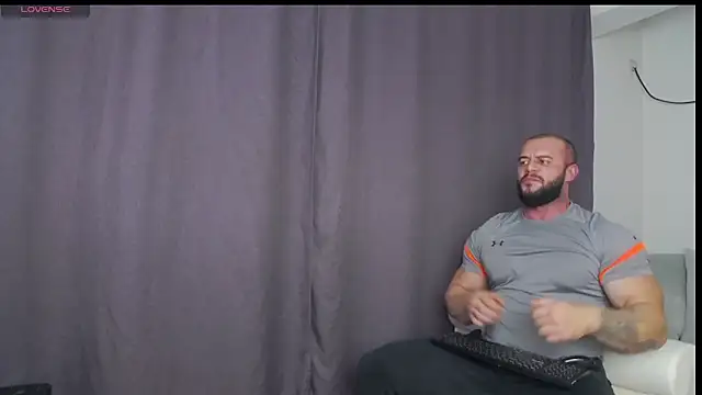 RickyMiami1 online show from November 2025 06:17:01 PM