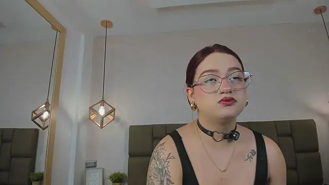 Julieth Rojas online show from March 2026 03:57:02 AM