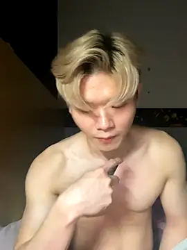 Snapshot of zachlee_69 chatting on November 2025 11:25:02 PM zachlee 69 online show from November 2025 11:25:02 PM