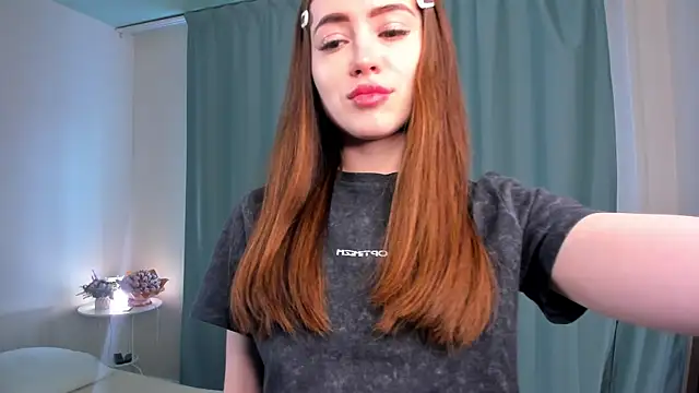 Chloeee4200 online show from April 2026 12:53:02 PM