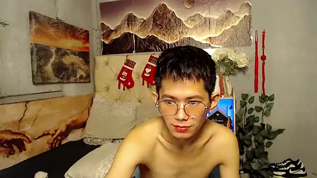 Snapshot of Skinny_CumLoader69 chatting on September 2025 04:51:02 PM Skinny CumLoader69 online show from September 2025 04:51:02 PM