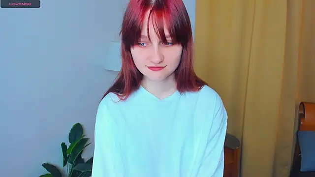 Snapshot of KatyKufel chatting on November 2025 06:54:01 PM KatyKufel online show from November 2025 06:54:01 PM