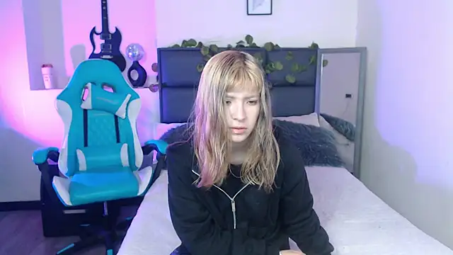 Amnesia  online show from September 2025 01:27:01 PM