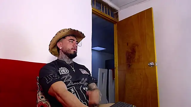 tommyblessd1 online show from July 2026 07:49:02 PM