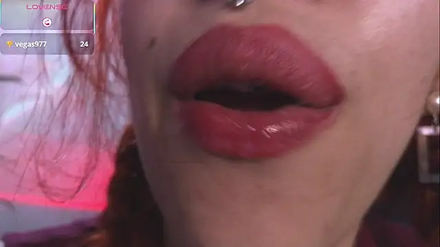 bri von dhara   online show from November 2025 03:18:02 PM