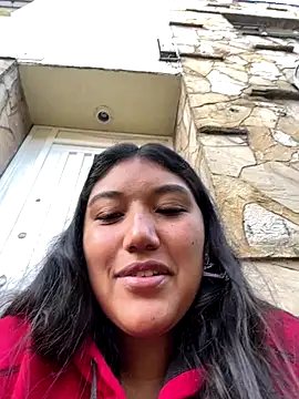 SharaRous online show from December 2025 11:58:02 AM