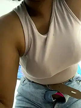 Snapshot of Rizos_hot_official chatting on October 2025 07:53:02 PM Rizos hot official online show from October 2025 07:53:02 PM