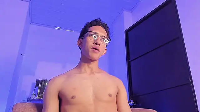 Cj davis  online show from November 2025 04:00:01 AM