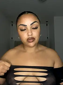 Scarlett-xox online show from September 2025 10:20:02 PM
