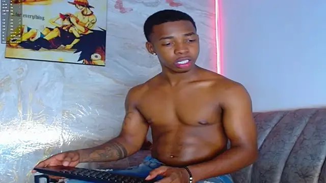 maicoljorda online show from November 2025 12:27:02 PM