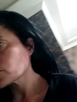 Gecenin Kralicesi online show from February 2026 06:29:02 AM