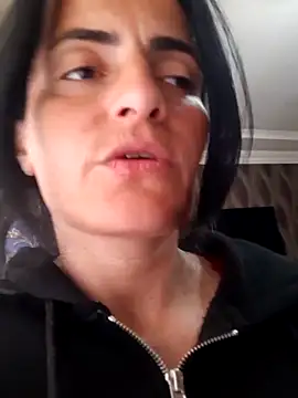 Snapshot of Gecenin_Kralicesi chatting on April 2026 09:57:02 AM Gecenin Kralicesi online show from April 2026 09:57:02 AM
