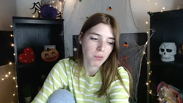 JuiceLips   online show from November 2025 03:11:01 PM