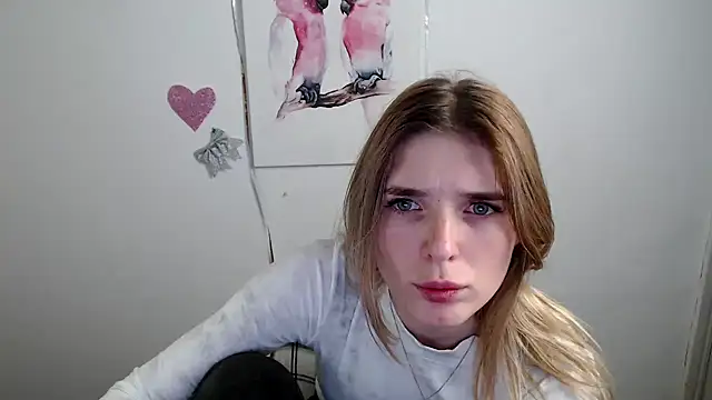 JuiceLips   online show from January 2026 02:55:02 PM