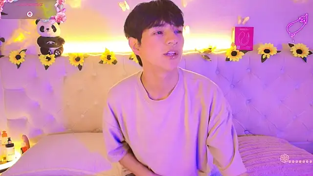 AleAurarashi online show from March 2026 01:25:01 PM