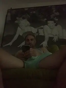 Hothotboyg online show from March 2026 01:42:01 AM