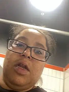 wishuhope4 online show from October 2025 10:23:02 PM