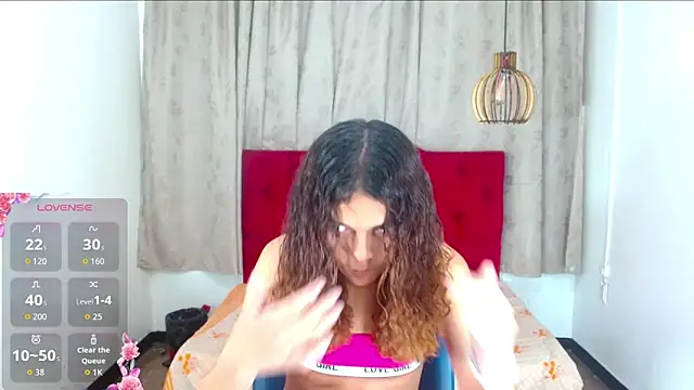 luisa  torres online show from October 2025 03:14:01 AM