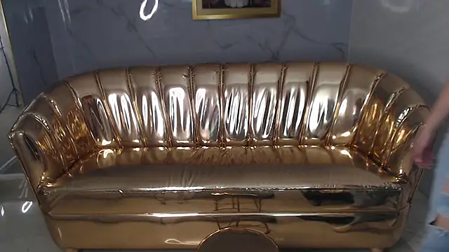 kim lush s online show from September 2025 09:26:02 PM