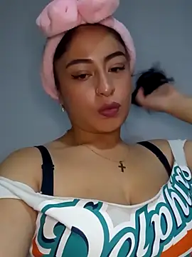 Valejensen0716 online show from October 2025 08:44:01 AM