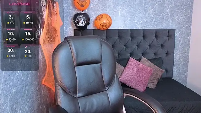 luna  dance online show from October 2025 03:52:02 AM