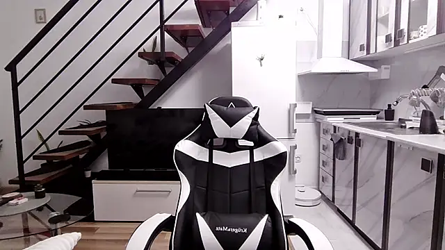 Snapshot of RyanStorm_ chatting on October 2025 09:03:02 PM RyanStorm online show from October 2025 09:03:02 PM