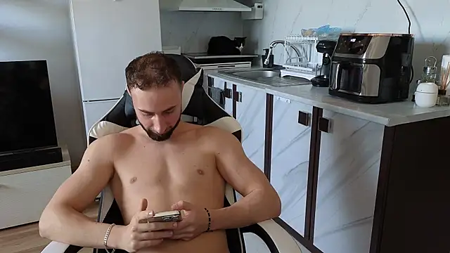 Snapshot of RyanStorm_ chatting on November 2025 11:23:02 AM RyanStorm online show from November 2025 11:23:02 AM