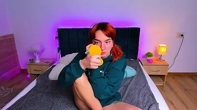 Snapshot of ArinaWinss chatting on October 2025 01:47:01 AM ArinaWinss online show from October 2025 01:47:01 AM