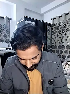 avi007p online show from January 2026 09:53:02 PM