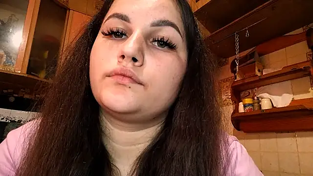 DierdreCousineau online show from November 2025 11:11:01 AM