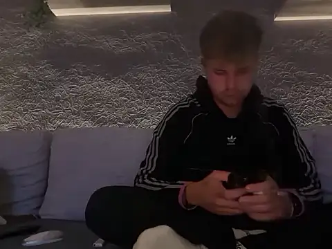 RioBlaze online show from October 2025 09:08:02 PM