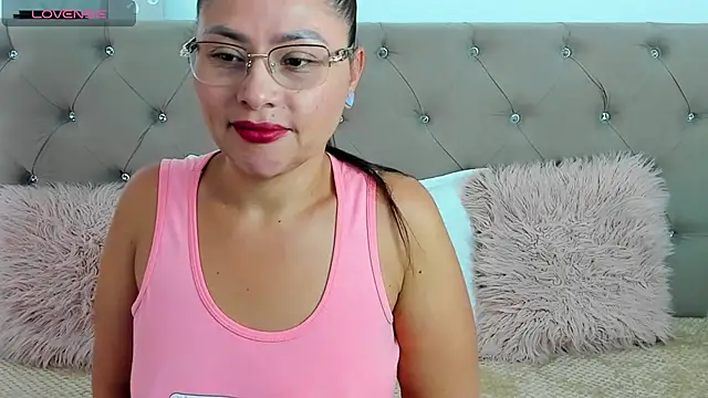 Isbettyche online show from October 2025 03:08:02 PM