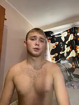 Snapshot of Luka_Belton chatting on October 2025 12:16:02 PM Luka Belton online show from October 2025 12:16:02 PM