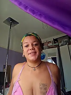 Snapshot of GoddessChantelle chatting on September 2025 09:44:01 AM GoddessChantelle online show from September 2025 09:44:01 AM