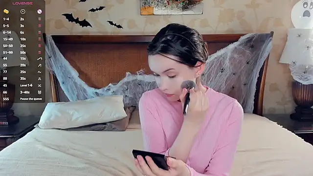 Snapshot of HerminePenna chatting on November 2025 08:22:02 PM HerminePenna online show from November 2025 08:22:02 PM