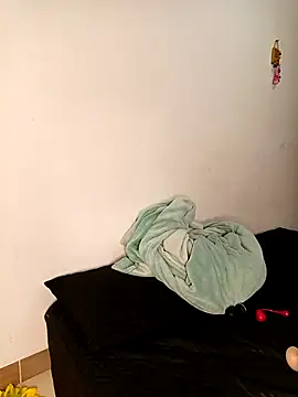 Liahdiaz  online show from October 2025 12:35:02 PM