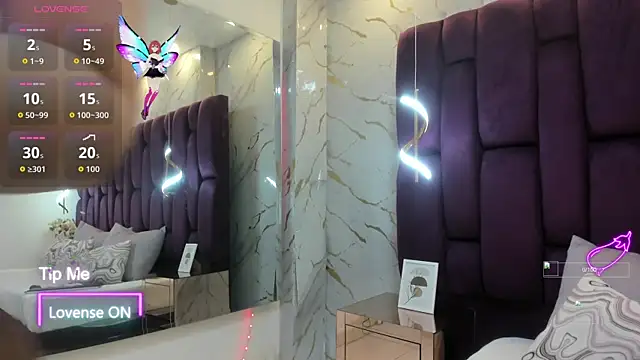 megannherrera online show from September 2025 12:07:02 PM