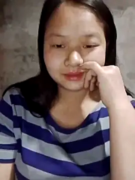 Snapshot of girl-babi chatting on February 2026 02:10:02 AM girl-babi online show from February 2026 02:10:02 AM