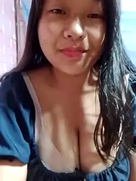 Snapshot of girl-babi chatting on June 2026 03:33:01 AM girl-babi online show from June 2026 03:33:01 AM