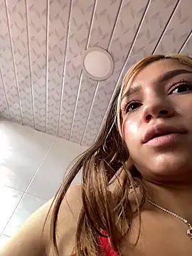 Isabella18 pink online show from June 2026 06:02:01 PM