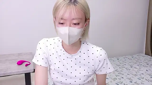 Snapshot of Nana__ch chatting on June 2026 10:19:02 AM Nana ch online show from June 2026 10:19:02 AM