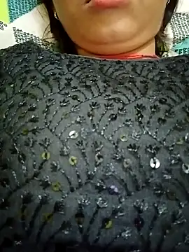 Snapshot of Komal-741 chatting on October 2025 04:06:02 PM Komal-741 online show from October 2025 04:06:02 PM