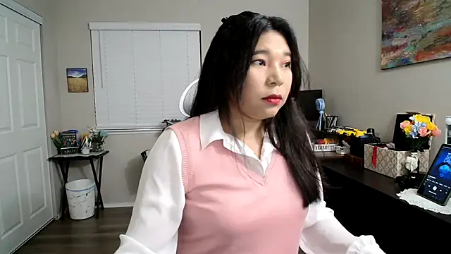 SHEILYN  online show from April 2026 04:17:01 AM