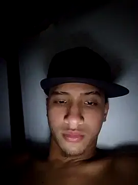 Snapshot of ElNino_1005 chatting on October 2025 06:00:01 AM ElNino 1005 online show from October 2025 06:00:01 AM