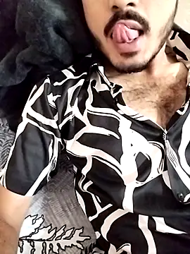 Hotyy subhu online show from October 2025 02:15:01 PM