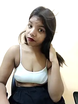 Snapshot of sexy_body-00 chatting on September 2025 05:39:02 AM sexy body-00 online show from September 2025 05:39:02 AM