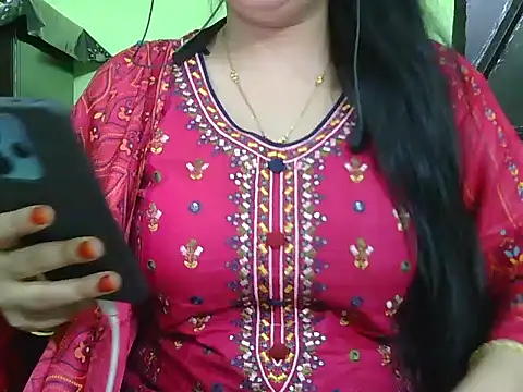 fairy queen07 online show from March 2026 05:17:02 PM