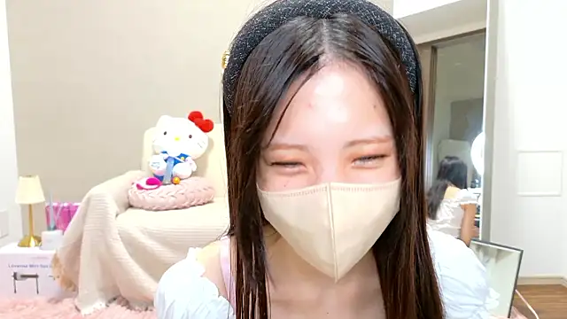 Snapshot of riri__nyan_o0 chatting on June 2026 10:34:01 AM riri nyan o0 online show from June 2026 10:34:01 AM